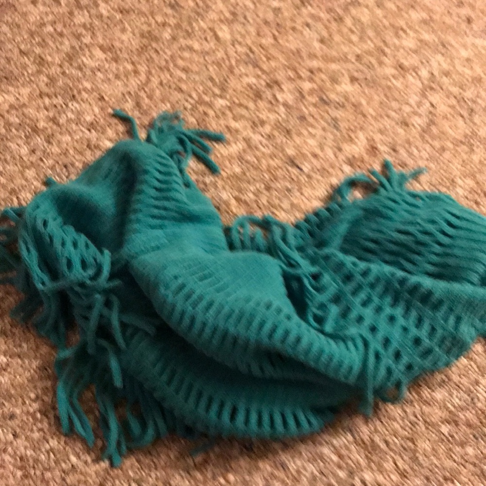Great emerald green scarf - Picture 1 of 4
